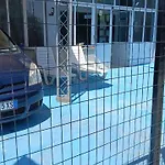Vila Basha ホームステイ *